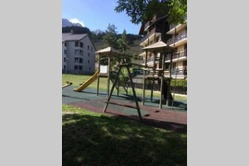 גרס-אן-ורקור Petit Studio Mansarde 18 M2 Avec Navette Gratuit Aux Pistes De Ski מראה חיצוני תמונה