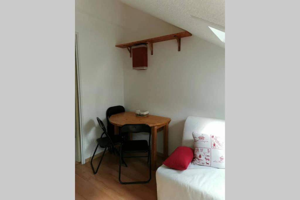גרס-אן-ורקור Petit Studio Mansarde 18 M2 Avec Navette Gratuit Aux Pistes De Ski מראה חיצוני תמונה